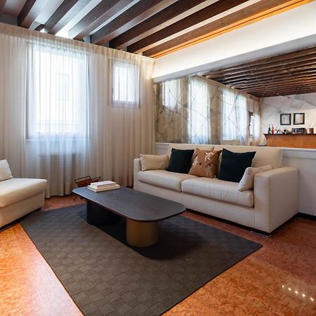 Klimt House Apartment เวนิส ภายนอก รูปภาพ