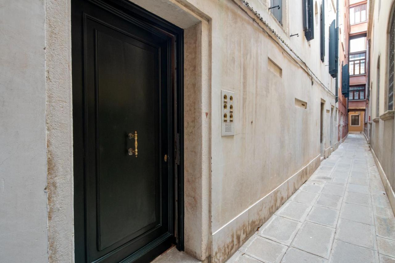 Klimt House Apartment เวนิส ภายนอก รูปภาพ