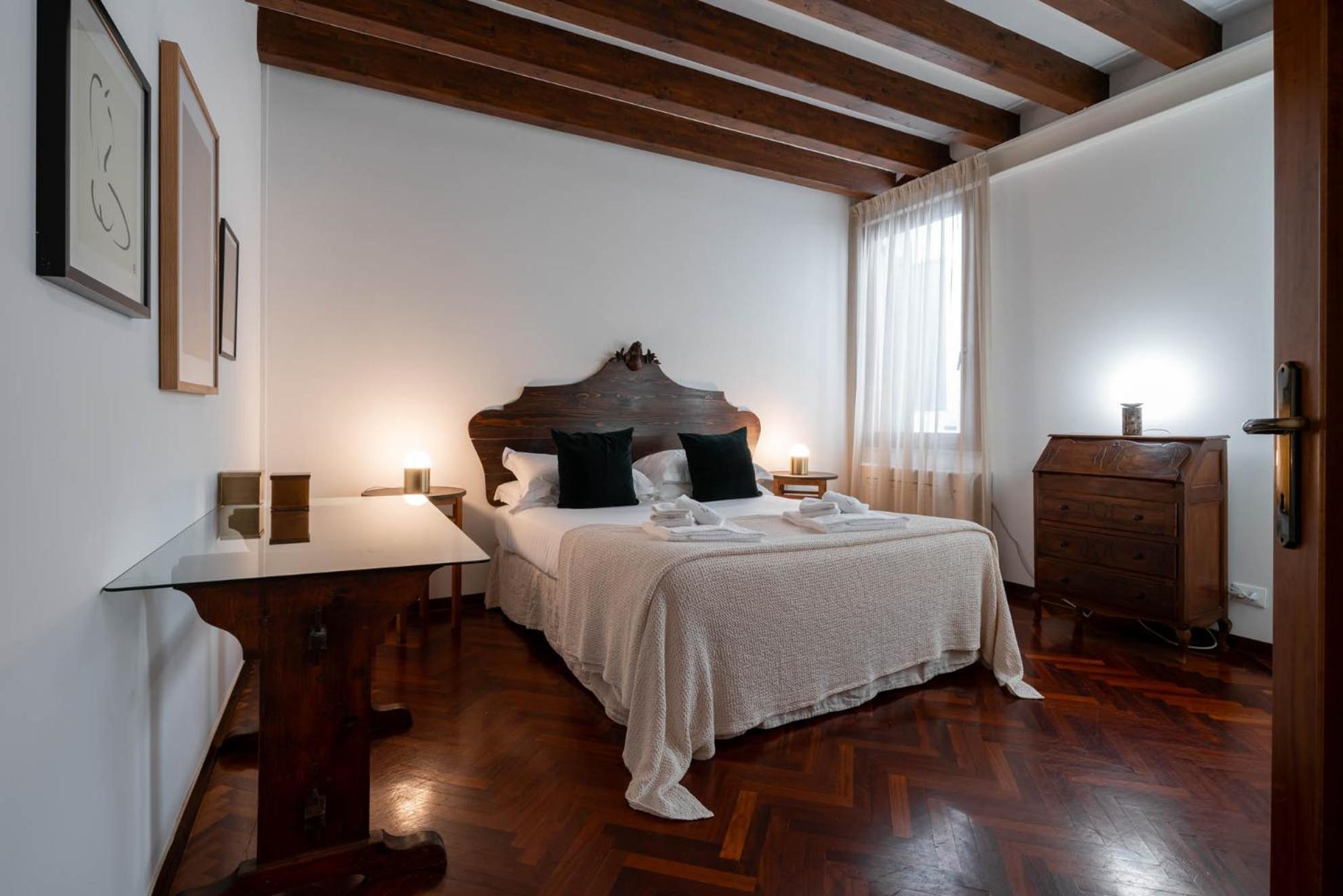 Klimt House Apartment เวนิส ภายนอก รูปภาพ