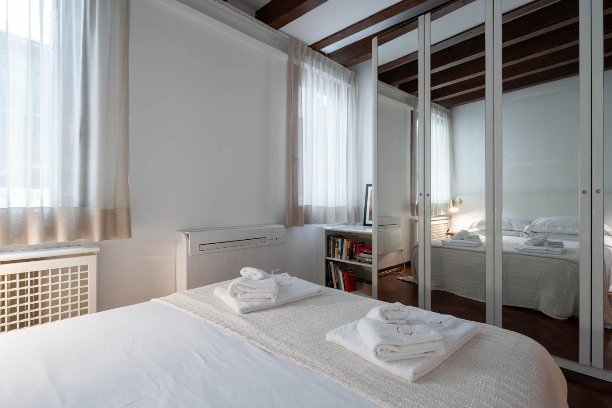 Klimt House Apartment เวนิส ภายนอก รูปภาพ