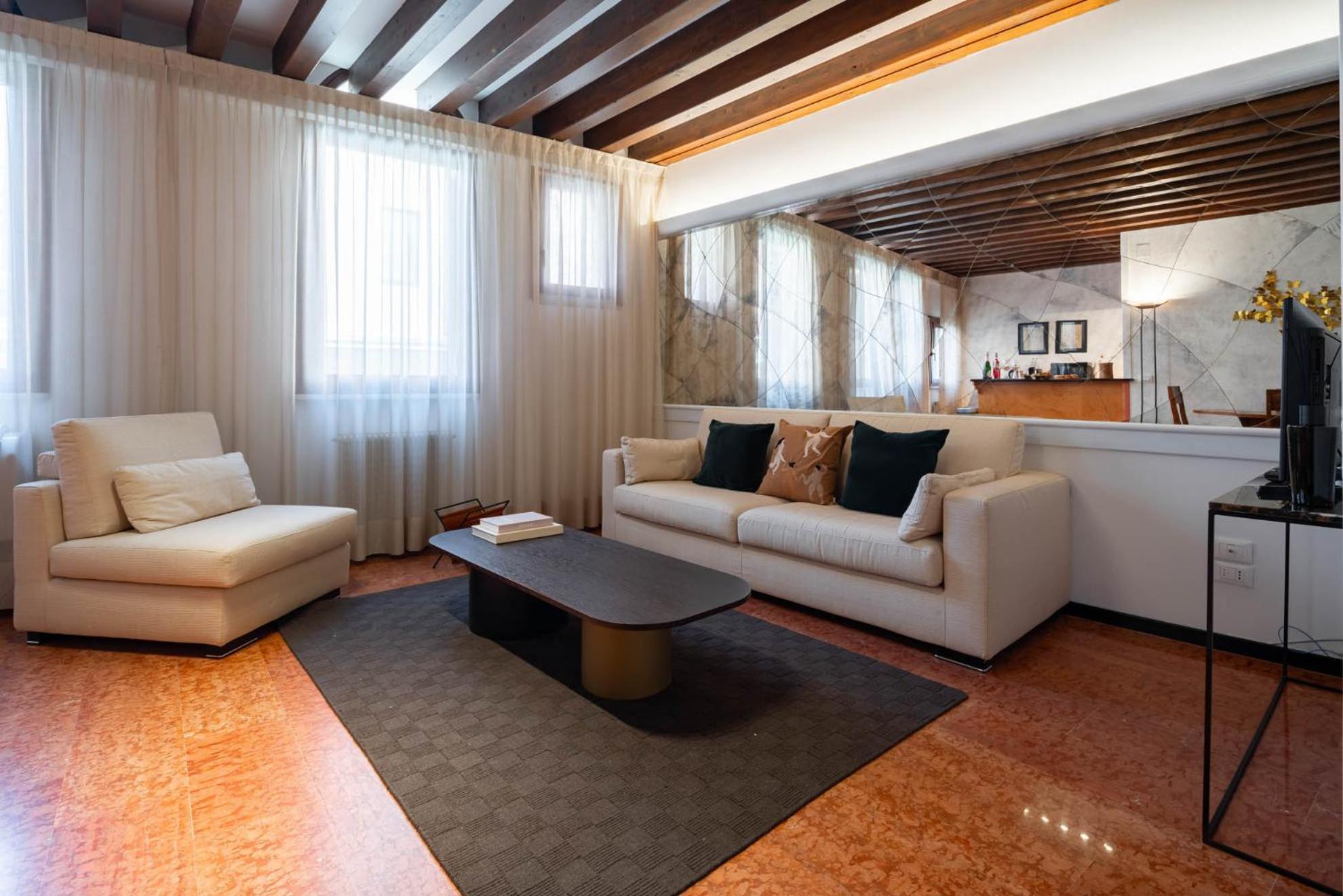 Klimt House Apartment เวนิส ภายนอก รูปภาพ