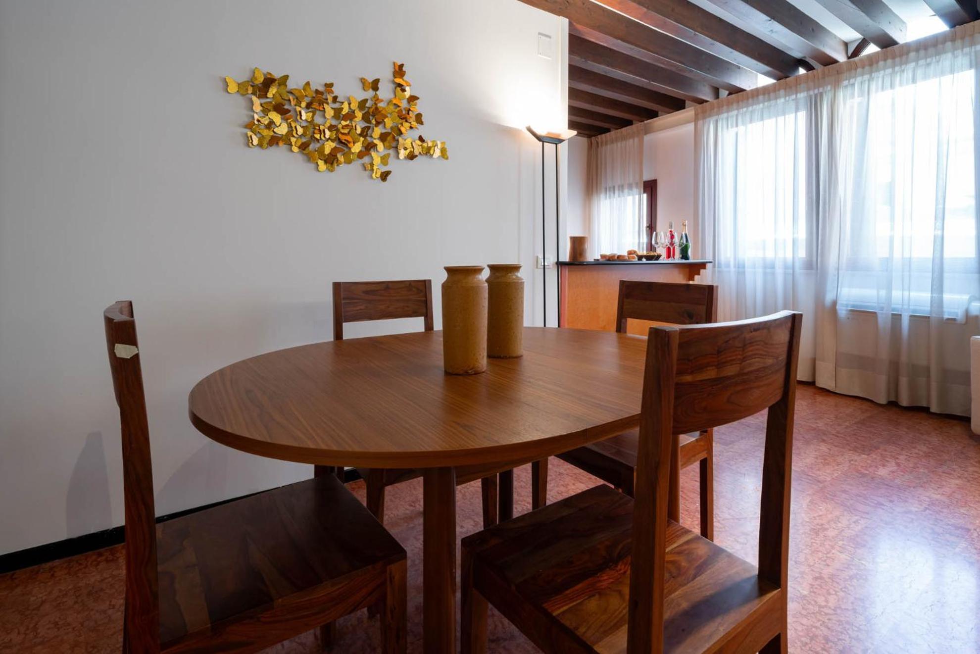 Klimt House Apartment เวนิส ภายนอก รูปภาพ