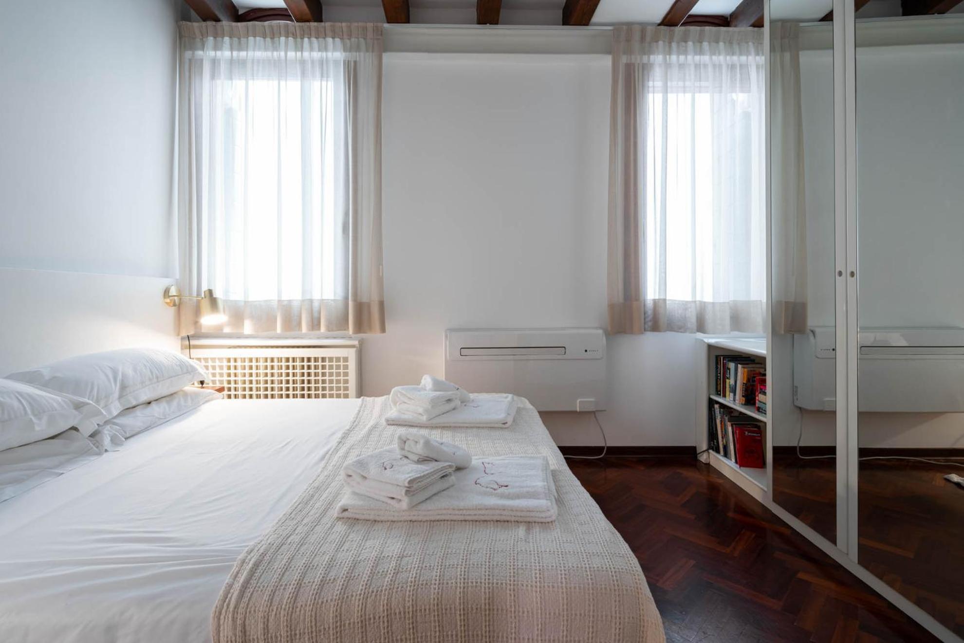 Klimt House Apartment เวนิส ภายนอก รูปภาพ