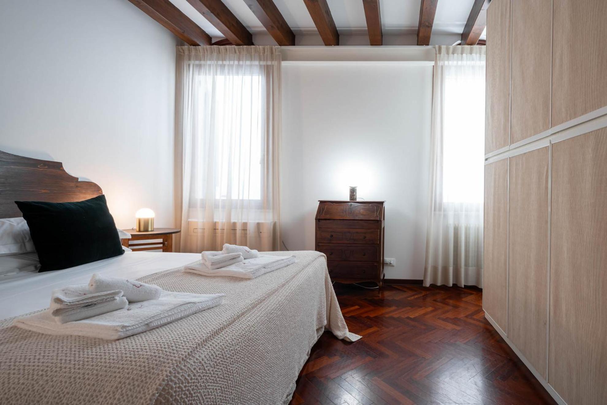 Klimt House Apartment เวนิส ภายนอก รูปภาพ