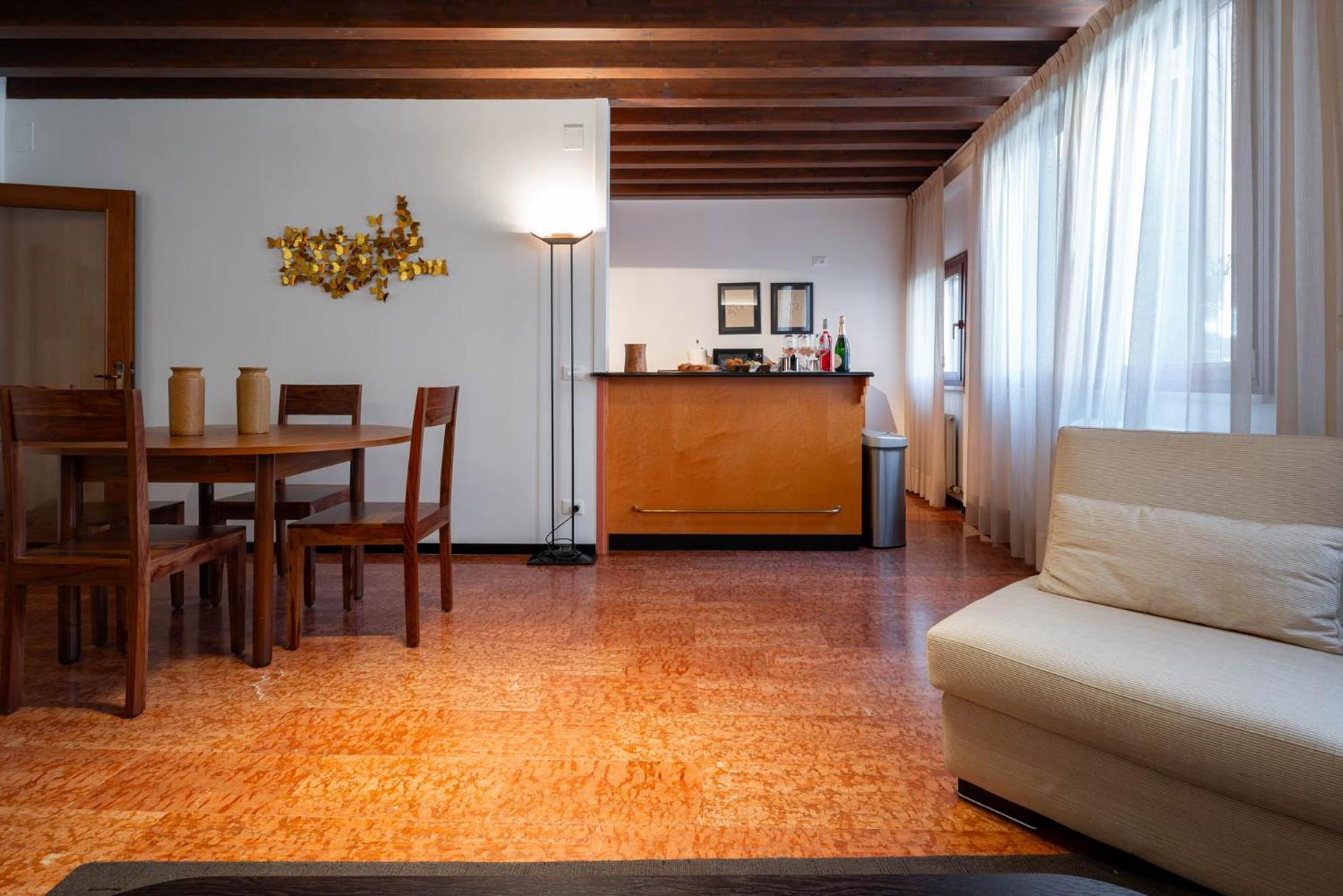 Klimt House Apartment เวนิส ภายนอก รูปภาพ