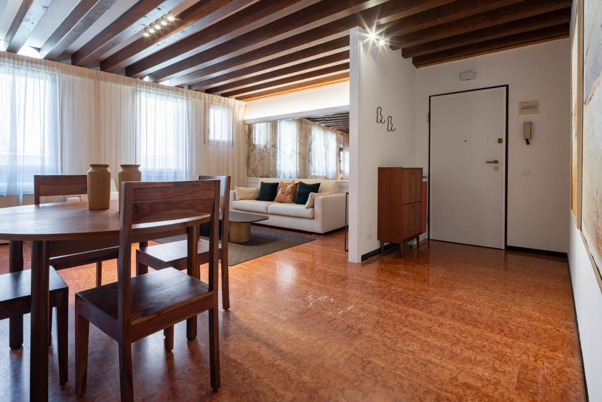 Klimt House Apartment เวนิส ภายนอก รูปภาพ